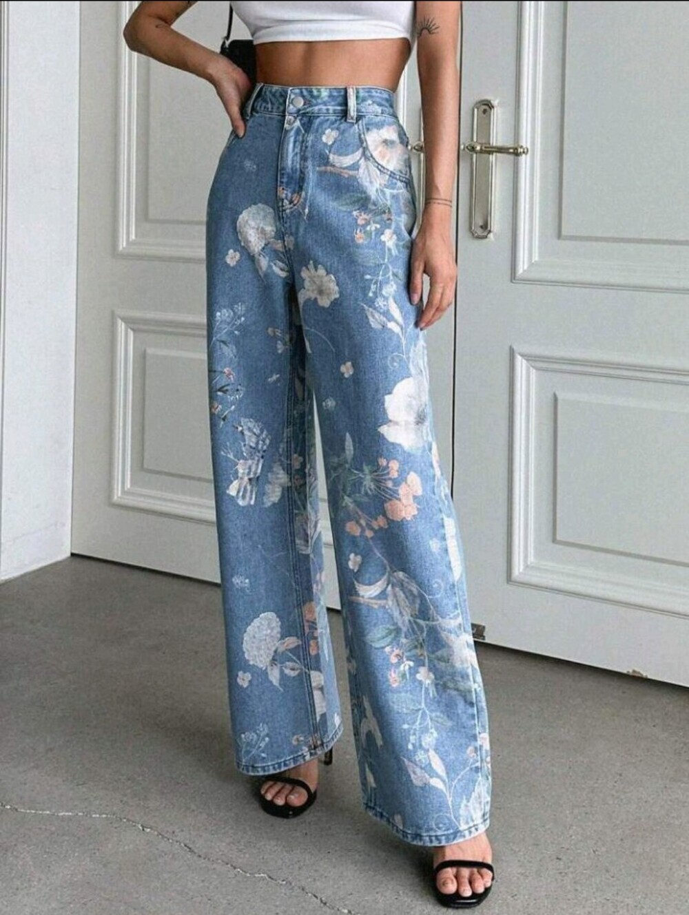 Floral Print Straight Leg Jeans